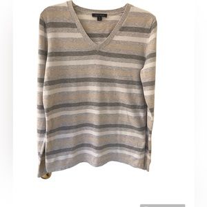 Tommy Hilfiger multicolor sweater size M